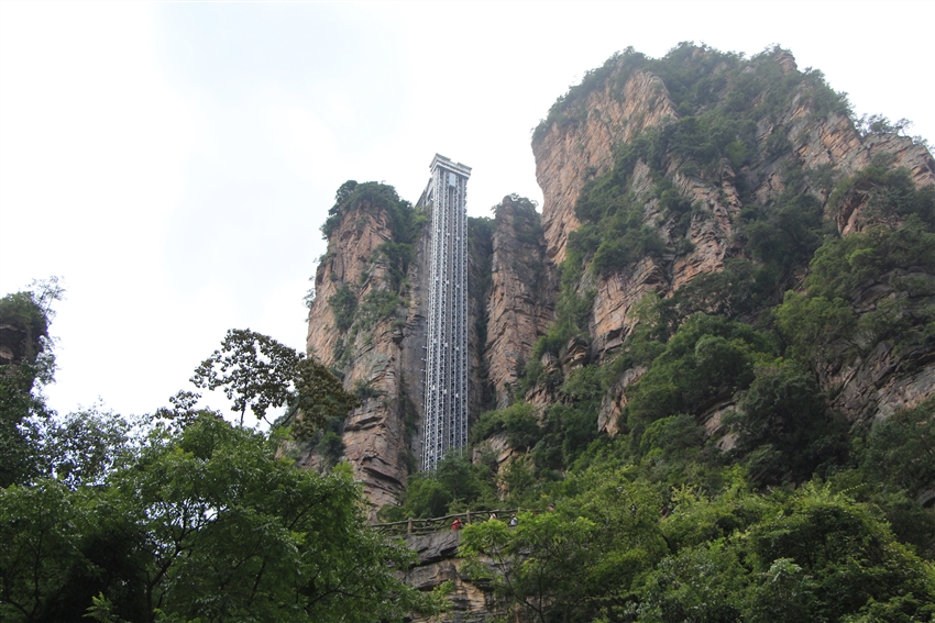 天門山天門洞